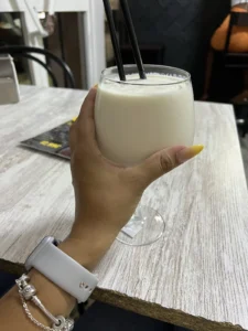 Brownie con helado de vainilla — Break GastroBar, comida caribeña en San Juan de Aznalfarache