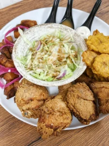 Hamburguesa Pica Pollo — Break GastroBar, comida caribeña en San Juan de Aznalfarache